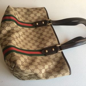 GUCCI Tan Signature East West Tote